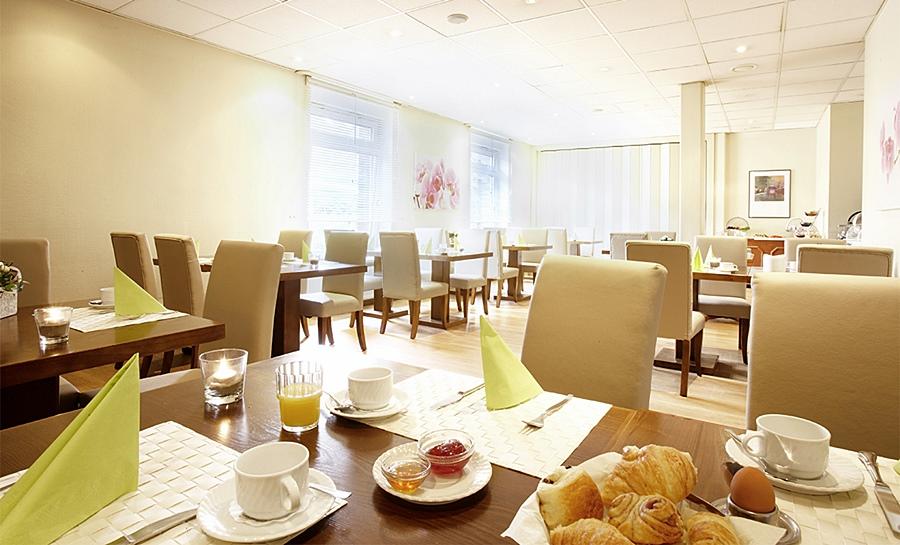Hotel Koenigstein Kiel By Tulip Inn Exteriör bild
